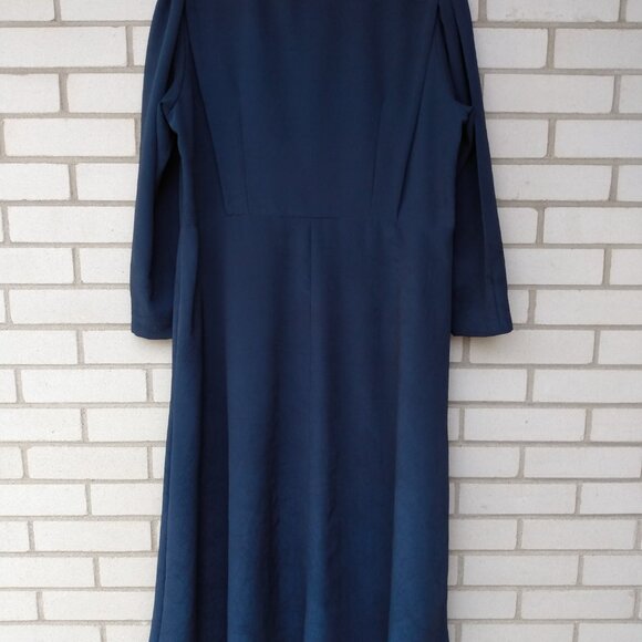 Amish Mennonite Cape Dress PLUS SIZE 48"B 41"W Navy Blue Crinkle Handmade - Picture 7 of 10